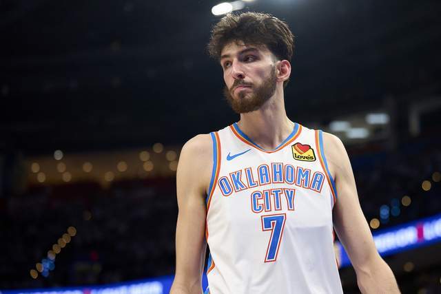 哈登27分快船送鹈鹕十连败 黄蜂负公牛八连败